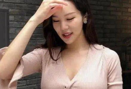 反差吃瓜在线观看,揭秘反差吃瓜在线观看的趣味之旅