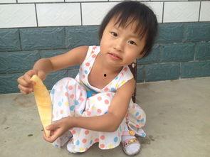 真人小孩吃瓜,小宝贝的瓜果时光