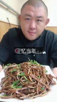 离石吃瓜照片快手,快手记录民俗风情