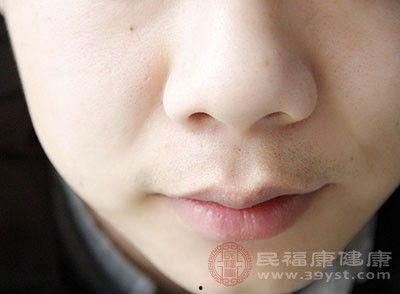 嘴唇干可以吃哈密瓜吗,天然补水美食推荐