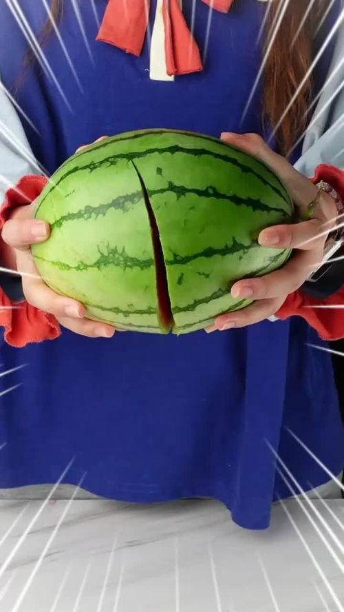 今天吃瓜网,吃瓜网独家爆料，明星幕后故事大公开！