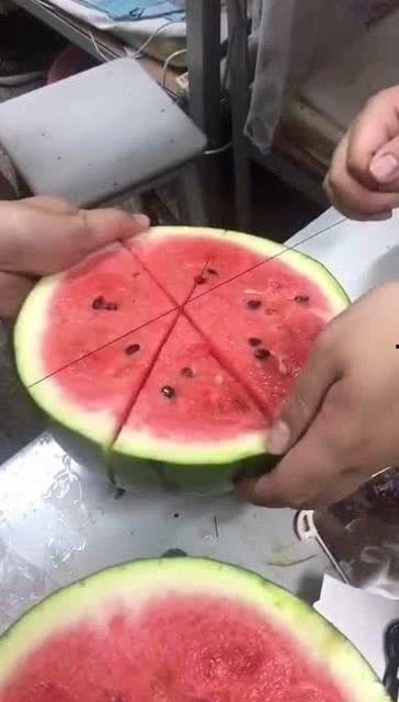 刀吃瓜爆料,揭秘娱乐圈幕后真相