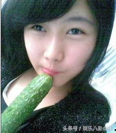 美女吃瓜诗句,诗韵盎然话古今