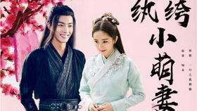 美女吃瓜诗句,诗韵盎然话古今