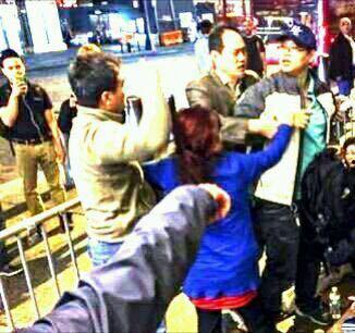 女的打架吃瓜图片